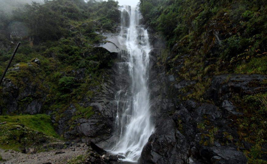 Amitabh Bacchan Waterfalls