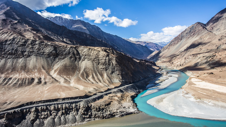 Sangham valley , Ladakh